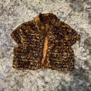 cropped faux fur vest